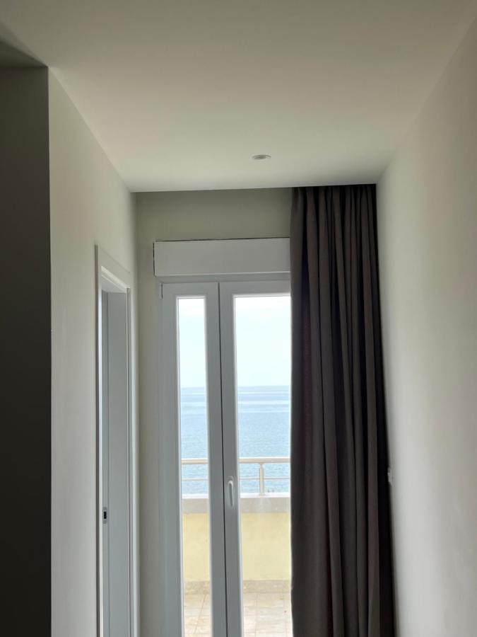 Split Rooftop Suites Дуррес Экстерьер фото