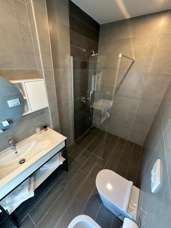 Split Rooftop Suites Дуррес Экстерьер фото